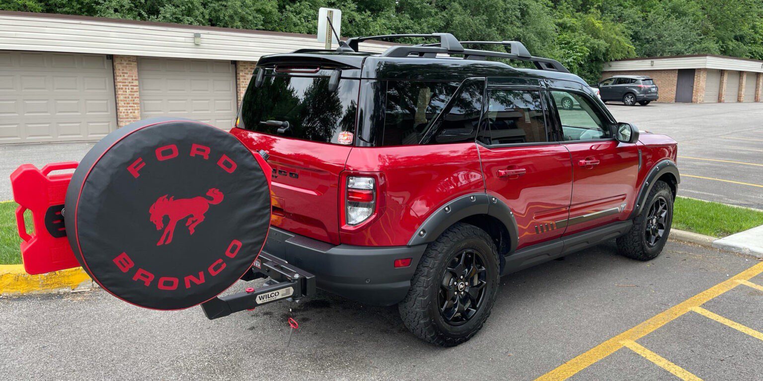 Wilco Offroad Hitchgate Solo Swing Away Spare Tire Carrier