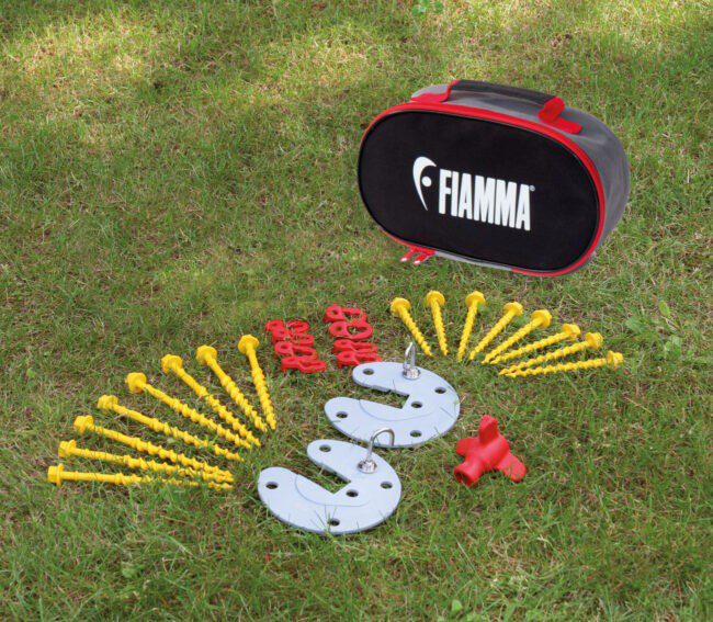 Fiamma Awning Peg Kit with Carry Bag (98655-880)