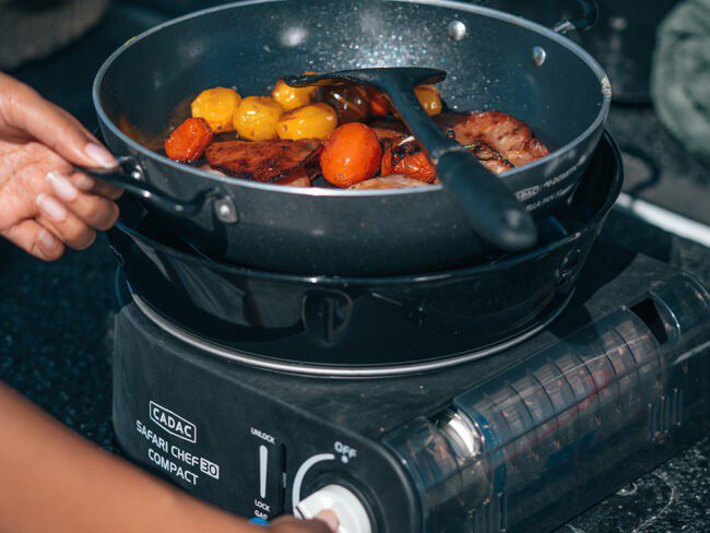 CADAC Safari Chef 30 Portable 6 Piece Camping BBQ System (KITC173)
