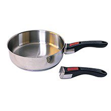 Skillet with 2 removable handles