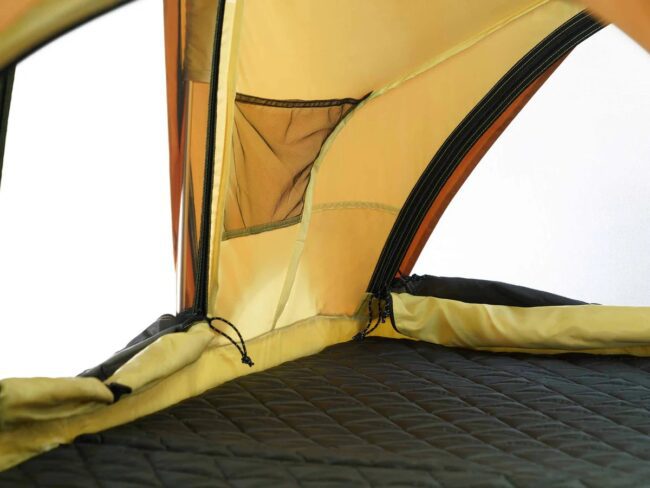 C6 Outdoor Rev Tent X 4 Season Rooftop Tent 3